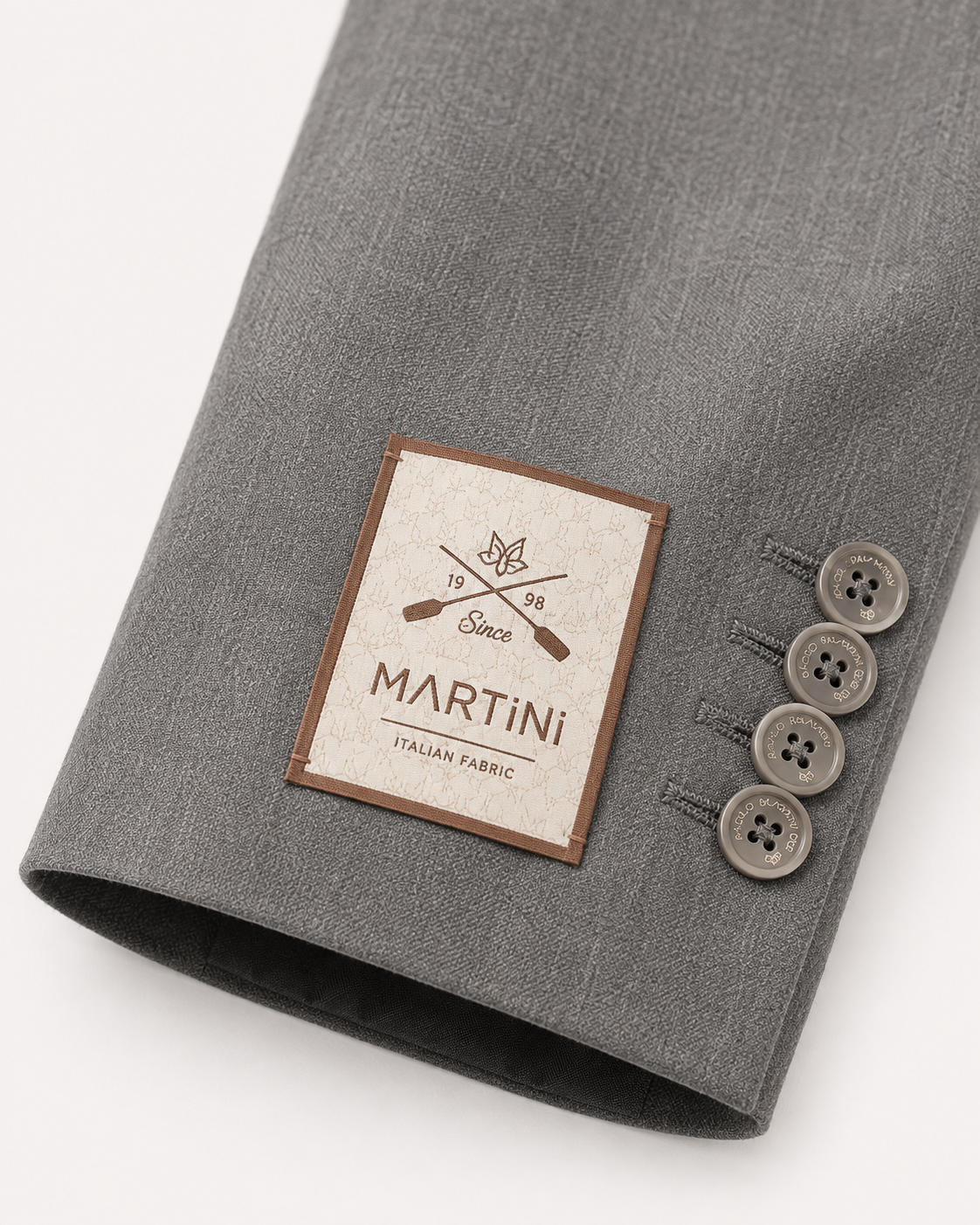 Paolo Martini gray wool suit model 26134, sleeve buttons and Italian fabric label detail